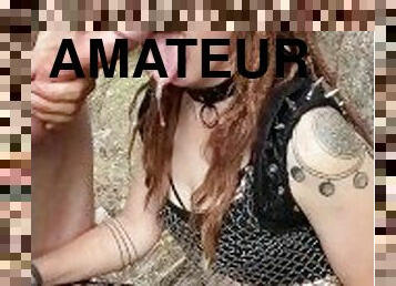 público, amador, chupanços, adolescente, garganta-funda, namorada, fetiche, tatuagem, tetas-pequenas