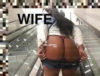 Kriss Hotwife Married Daring Showing Off At The Mall In Bitch Clothes