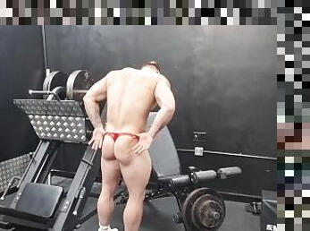 Oiled ripped bodybuilder muscle worship posing big cock - FULL VERSION IN PPV