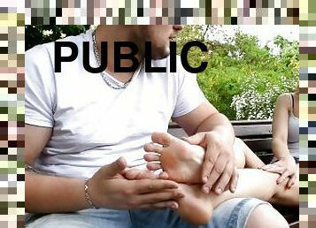 Barefoot sneakers jogging and foot worship (public foot worship, bare feet, sweaty feet, foot smell)