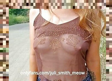 Exhibitionist girl shows tits on dusty road