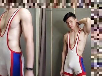 asiatique, amateur, gay, lutte, fétiche, solo, musclé, cuir, taquinerie