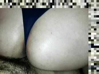 Nalgona en lento