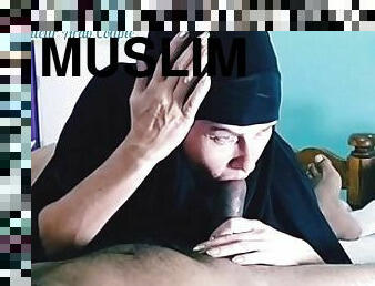Muslim MILF In Hijab Loves Hardcore Sex With Bbc