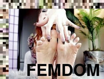 mammine-mature, piedi, rosse, pov, feticci, donne-dominanti, vacanze-primaverili, dominazione, dominazione-femminile, dita