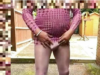 Amateur crossdresser Kellycd2022 Sexy MILF peeing in her pink panties and pantyhose outdoor sissy masturbation