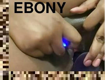 masturbación, orgasmo, squirting, amateur, negra-ebony, regordeta, a-solas