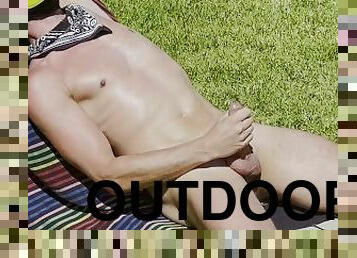 masturbation, en-plein-air, public, amateur, gay, branlette, européenne, euro, solo, musclé