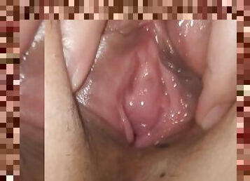 Pinay Wife Close up pussy (IPASOK MO TITE MO SA BASA KONG PUKE)