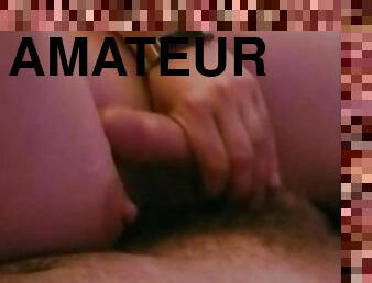 amateur, babes, ejaculation-sur-le-corps, branlette, couple, point-de-vue, première-fois, ejaculation, brunette, petits-seins