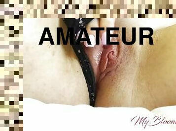 clito, masturbation, orgasme, chatte-pussy, amateur, doigtage, culotte, mignonne, parfait, humide