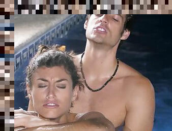 Aqua Vitae - wet brunette Julia Roca fucked outdoors in the pool