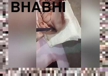 Horny Bhabhi Masturbation