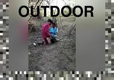 Today Exclusive- Desi Village Lover Outdoor Fucked Caught By Friends