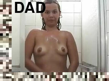 Chubby 19yo fucked and facialized bij daddy