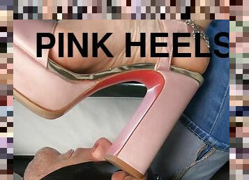 Pink heels in the eyes