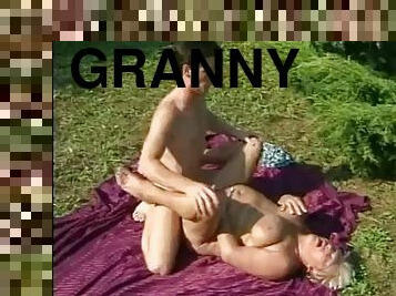 Short hair granny outdoor sex