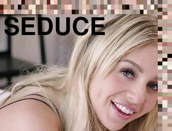 Teenie blonde Madelyn Monroe seduces mom´s personal trainer