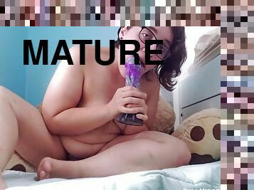Chubby Mature Lady Plays With Toy