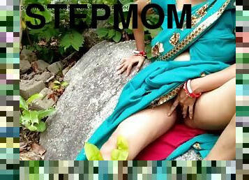 Big Ass Stepmom Fucked Outdoors - risky public sex