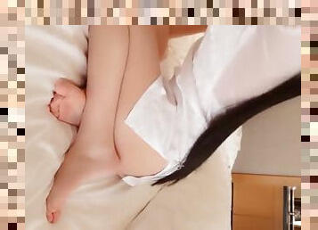18yo Chinese teen cam girl masturbating shave pussy on webcam