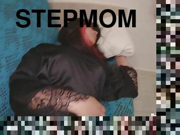 Stepmom and stepson share a bed - Stepmom wakes up with a cock in her pussy