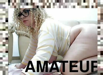 Chubby amateur solo webcam masturbation