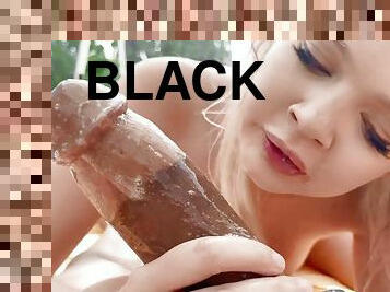 gros-nichons, levrette, orgasme, maigre, fellation, interracial, fellation-profonde, black, jeune-18, chevauchement