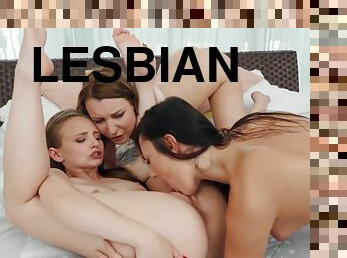Lesbian hotties throw a passionate threesome sex party