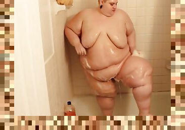 obese ssbbw shower - amateur bitch with saggy tits