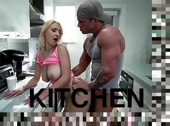 Accident In the Kitchen - Fetish hardcore with kinky blonde teen stepsister
