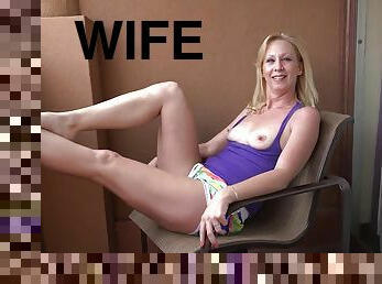 40 yr old blonde wife cheating on her husband with younger guy