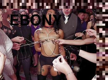 mamelons, orgie, fête, femme, ébène, hardcore, bdsm, sexe-de-groupe, esclave, pute