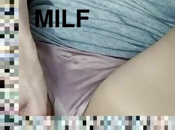 masturbation, orgasme, en-plein-air, public, amateur, milf, maman, doigtage, point-de-vue, attrapée