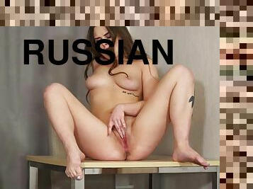 masturbation, russe, ados, doigtage, culotte, solo, rasé, brunette
