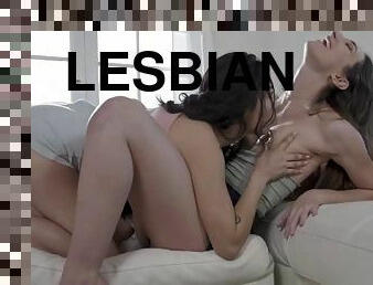 Sensual Lesbians 2