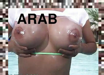 كبيرة-الثدي, في-الهواء-الطلق, عربية, حمام-سباحة, كبيرة-الثدي-busty, ثدي, زب