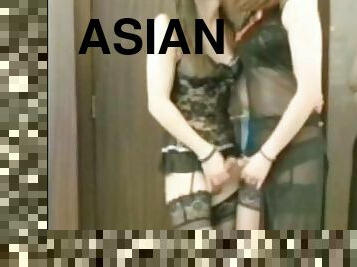 asiatique, transsexuelle, anal, fellation, ejaculation-sur-le-corps, énorme-bite, black, lingerie, bite