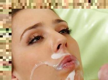 Cream on her face after a great fuck