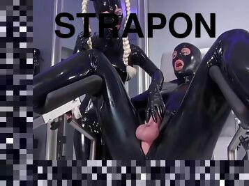 strapon, bdsm, latex, bondage