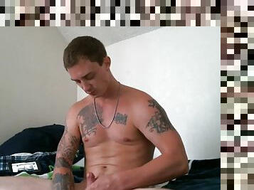 Tattoo men of the army str8 jerk in his room