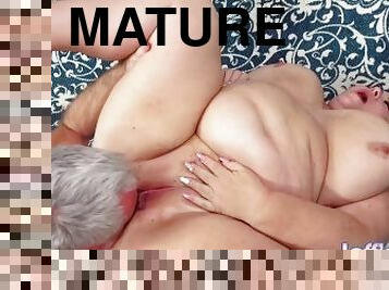 cul, gros-nichons, grosse, mature, fellation, ejaculation-sur-le-corps, hardcore, massage, belle-femme-ronde, joufflue