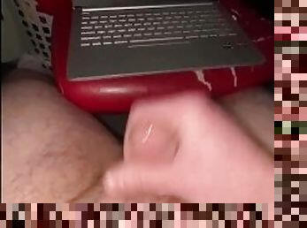 Little dick cum watching tranny on Chaturbate