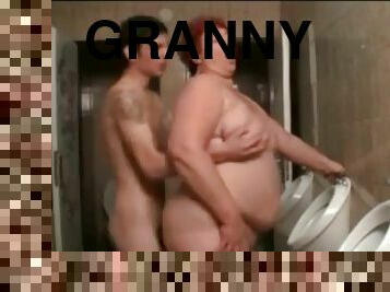 Fat BBW granny fucked in the bathroom