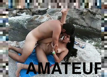 na-rua, esguincho, amador, mulher-madura, praia, webcam, morena, tetas-pequenas, selvagem-wild