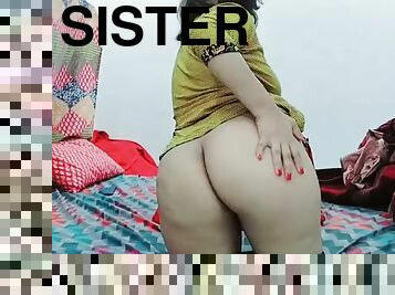 Pakistani stepsister masturbates in front of her stepbrother helping him cum with clear sound in hindi