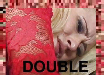 Double penetration for a nasty blonde MILF who loves getting