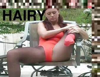 Hairy gash in tight pantyhose