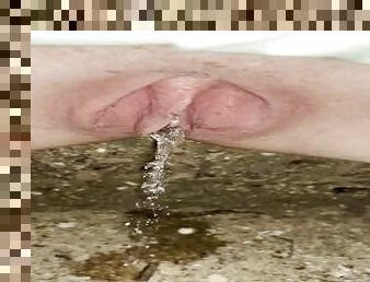 LadyLoveWitch Peeing In Public