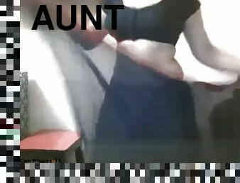Desi aunty on cam